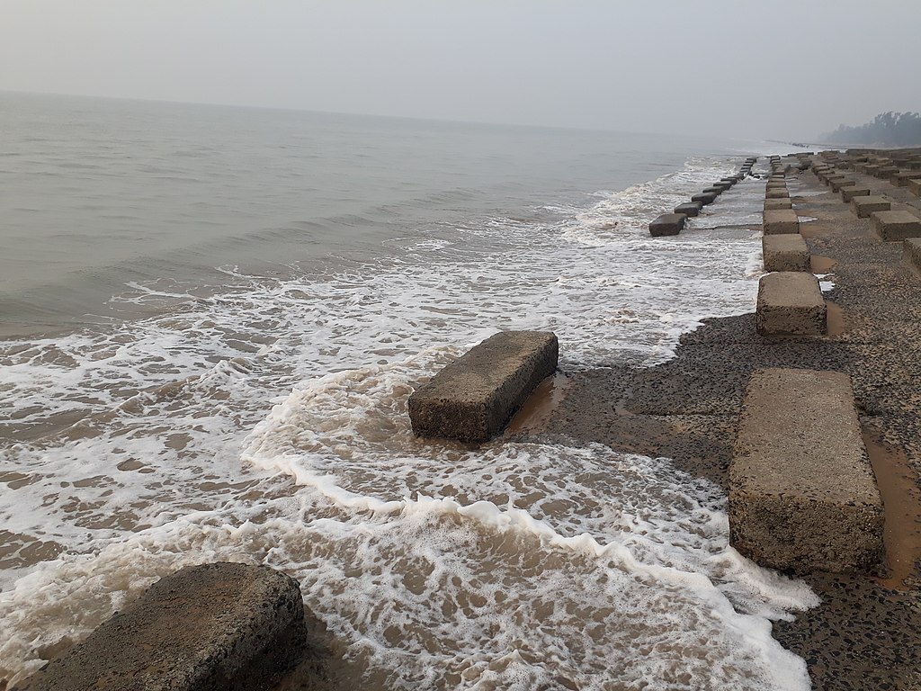 waves at shankarpur sea beach