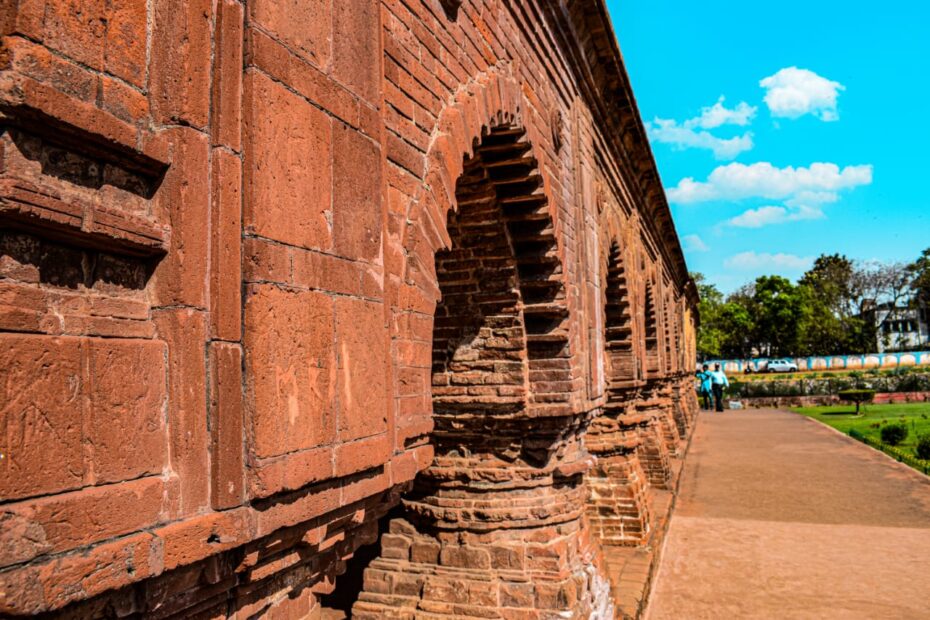 bishnupur teracotta temple