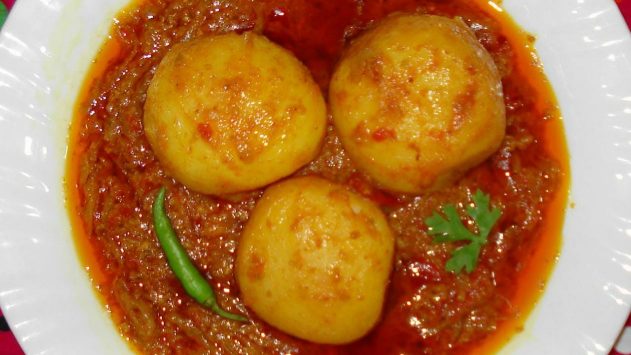 Veg Alur Dum Recipe Bengali Style How to make Veg Dum Aloo