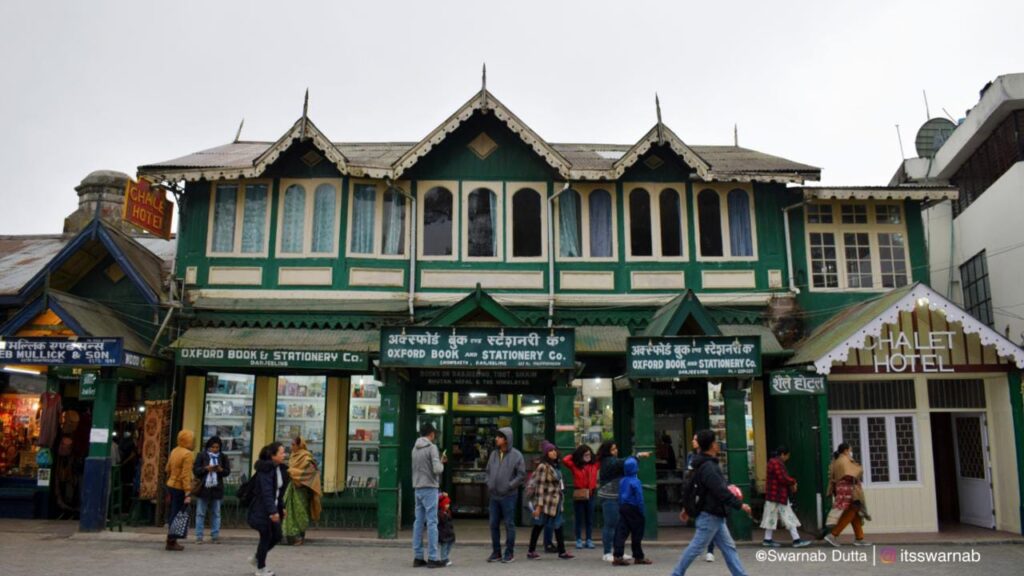 tourist places near mall road darjeeling