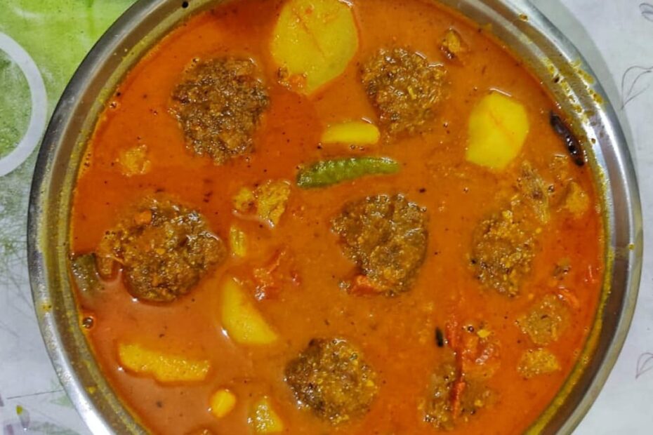 Soyabean Kofta Curry Recipe (BengaliStyle) How To Make At Home